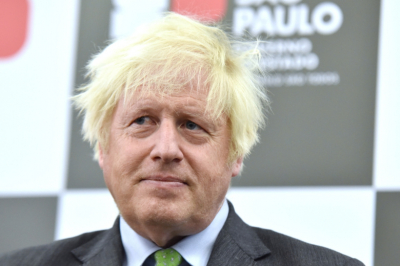 Джонсон предупредил о подрыве демократии в Великобритании