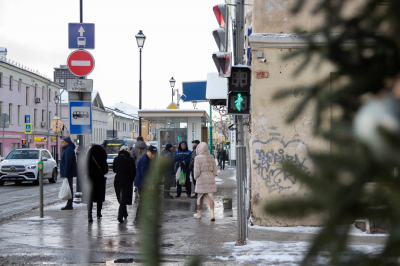 Позднякова: Сугробы в Москве растают не раньше апреля