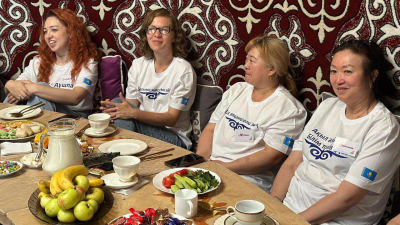 Сразу два языковых лагеря для взрослых открылись в Карагандинской области