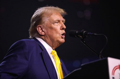 Трамп обратился к странам, нуждающимся в поставках нефти через Ормузский пролив