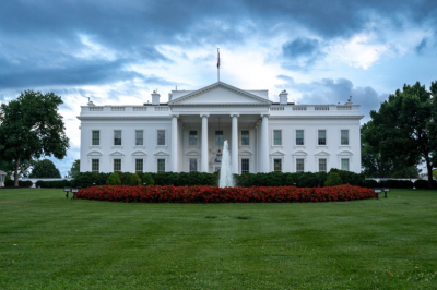 Политолог оценил идею США взять плату с арабских стран за войну в Иране