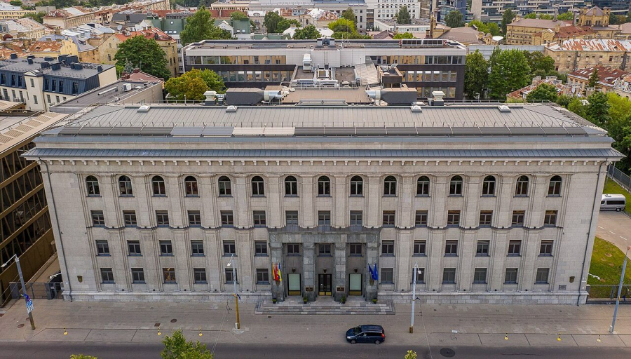 Таминскас: Литва пока не станет отменять автобусное сообщение с Россией