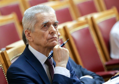 Академик Онищенко: человеческий мозг начинает стареть в 36 лет