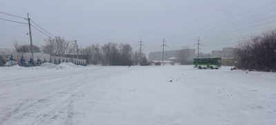 Семейде балалар жүретін қауіпті жол: Северный базар маңындағы жағдай