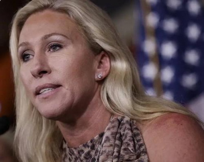 &laquo;Он сошёл с ума&raquo;: бывшая конгрессвумен Грин призвала окружение Трампа перестать ему поклоняться