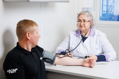 На удаленных нефтепромыслах Югры заработали две новые медицинские клиники