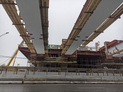 Строительство моста через Оку в Рязани идет круглосуточно: готовность объекта растет, несмотря на паводок