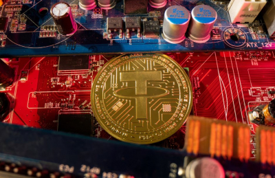 BTC снова в плюсе — крипторынок на пороге роста