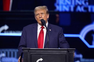 Трамп: переговоры между США и Ираном продолжаются и &laquo;проходят очень успешно&raquo;