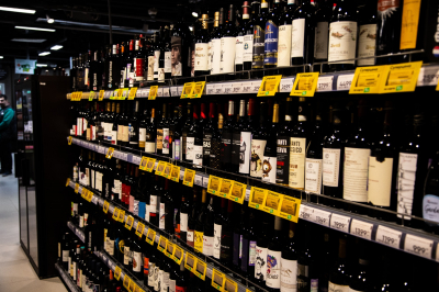 С 1 марта в Красноярском крае запретят продавать алкоголь с 21:00 до 10:00