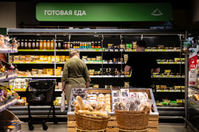 До июля лучше успеть: какие продукты пенсионерам стоит купить заранее