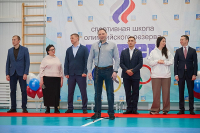 Чемпионы мира и ветеран СВО открыли в свердловском поселке уникальный спорткомплекс