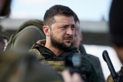 Сенатор Волошин назвал поездки Зеленского в Донбасс прощальным турне