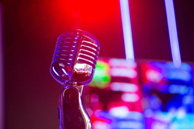 Лиса покинула шоу &laquo;Маска&raquo;: кого спасли в 7 выпуске проекта