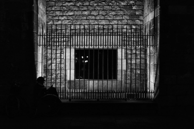 В США мужчине с ампутированными конечностями предъявили обвинение в убийстве