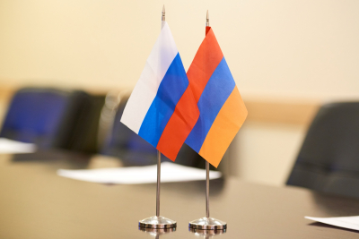 Соратник Пашиняна сообщил о переговорах о закупках газа у Ирана и Азербайджана