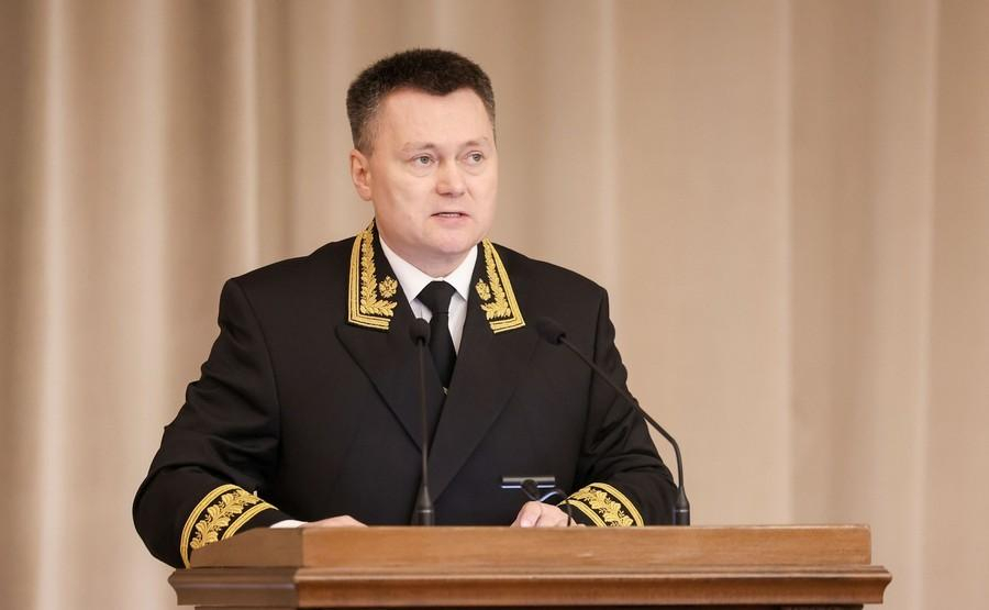 Краснов заявил, что правосудие должно основываться на законе и практике Верховного суда РФ