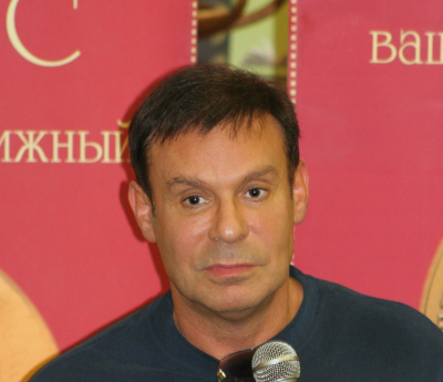 Шифрин впервые рассказал об отношениях с 25-летней студенткой