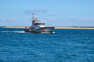 Береговая охрана США начала расследование из-за свастики в туалете