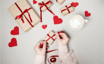 Любви все возрасты покорны: истории, которые греют сердце