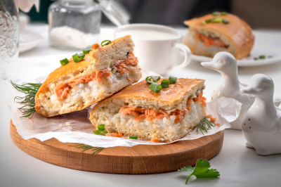 Заливное тесто &mdash; мой фаворит для пирогов: с ним готова печь каждый день &mdash; для сладких и сытных начинок