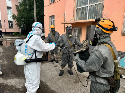 Как тушить пожары в лабораториях, где работают с холерой и сибирской язвой