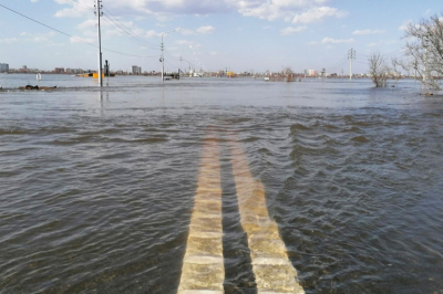 Под Новосибирском ушли под воду несколько дорог: введены ограничения