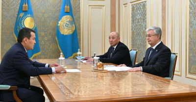 Токаев заслушал отчёт главы ВАП по итогам первого полугодия