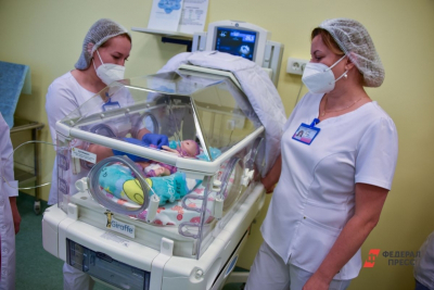 Рождаемость в Свердловской области снижается на 2000 младенцев ежегодно, медики встревожены